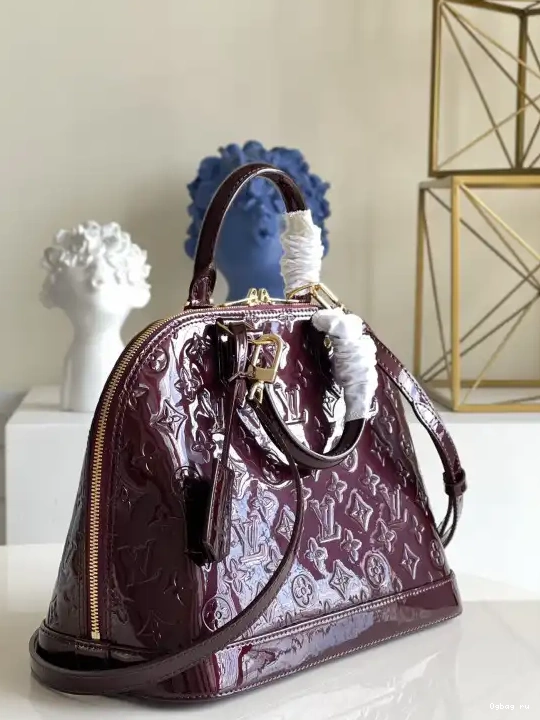 PM VUITTON LOUIS ALMA 0514